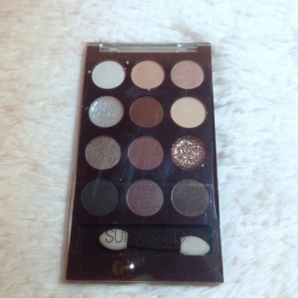 SUNKISSED Ready For Anything Natural Eye Palette - Picture 2 of 6
